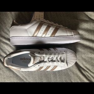 Adidas Superstar Rose Gold Size 8.5 NWT
